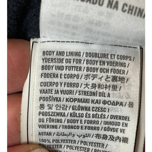 Abercrombie & Fitch Black Hooded Puffer Jacket Girls Size XS - Picture 8 of 8